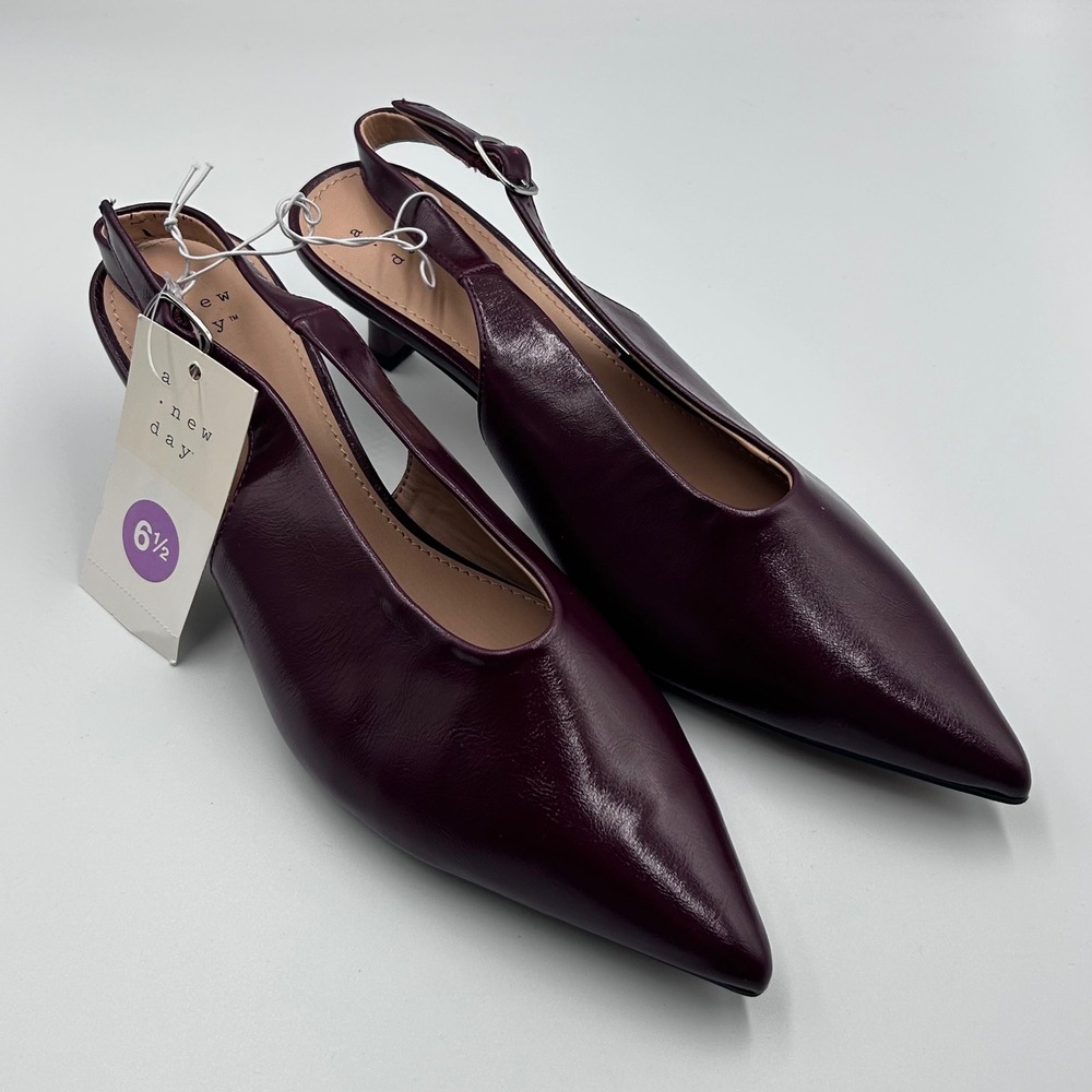 A New Day Womens Burgundy Pointed Toe Slingback Kitten Heel Pumps Size 6.5 NEW